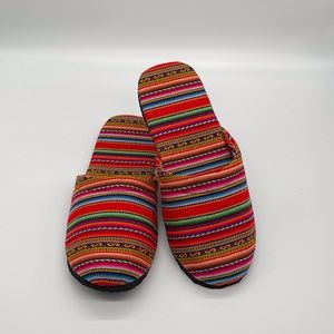 PERUVIAN ANDEAN MANTA FABRIC SLIPPERS